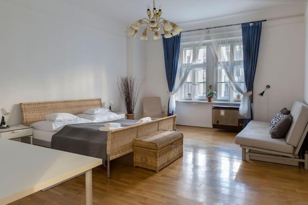 B333 Apartment - In The Heart Of The City บูดาเปสต์ ภายนอก รูปภาพ